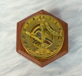 sundial compass