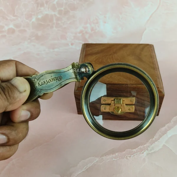 Portable Brass Discovery Magnifier - Image 3