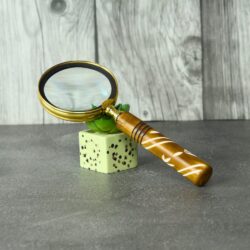 Inlaid Wood-Style Handle Magnifier | Decorative Pattern, Shiny Brass| Reading Aid & Elegant Desk Gift - Image 3