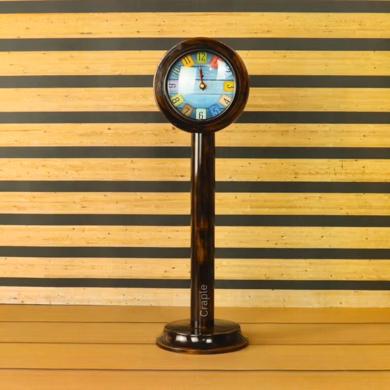 Vintage Style Desk Clock 5
