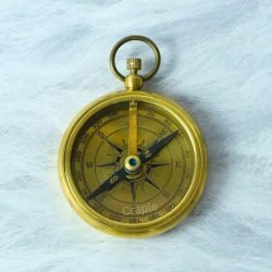 Classic Open Face Pocket Compass | Shiny Brass, Classic Design, Includes Chain | Elegant Navigational Keepsake & Gift - Image 4