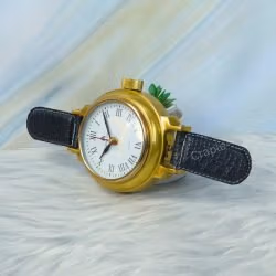 Wristwatch Style Shiny Brass Desk Clock | 49 Bond Street London, Roman Numerals | Novelty Tabletop Decor & Gift - Image 4