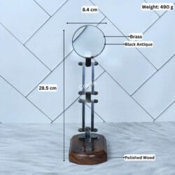 Black folding magnifier with labeled dimensions: 28.5 cm height, 8.4 cm lens diameter, and 490g weight.