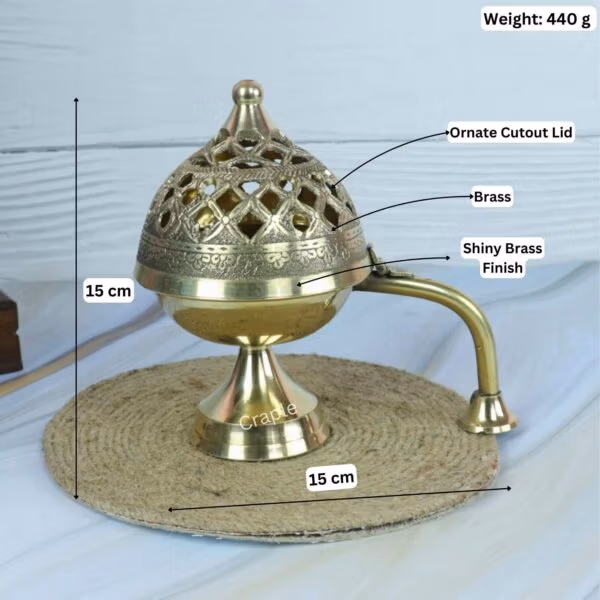 Brass Loban Dani Incense Burner-5 Brass loban dani with labeled dimensions indicating 15 cm height, 15 cm width, and a weight of 440g.