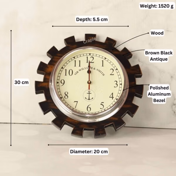 Image of the gear-shaped clock with its dimensions labeled: 30 cm diameter, 5.5 cm depth, and 1520g weight.