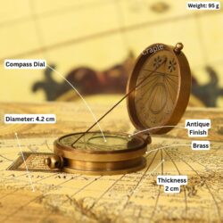 Antique brass sundial compass with its specifications labeled: 4.2 cm diameter, 2 cm thickness, and 95g weight.