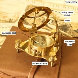 Brass sundial compass with its specifications labeled: 4 cm diameter, 2 cm thickness, and 125g weight.