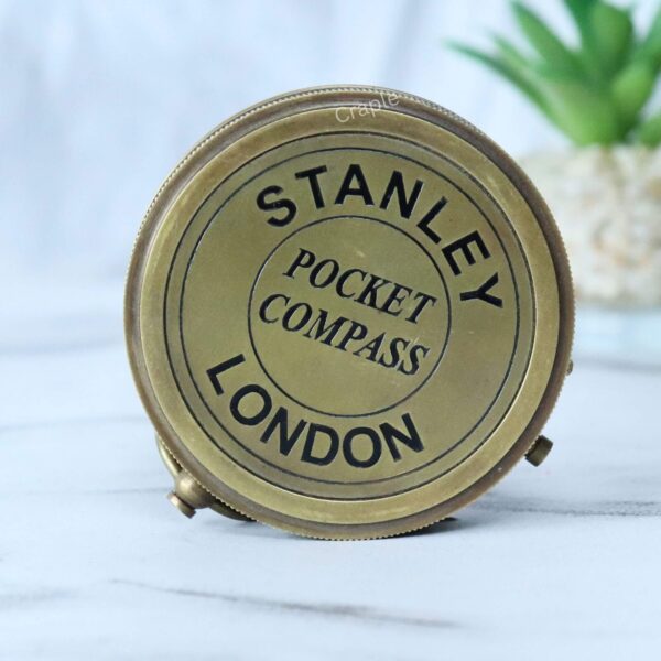 Stanley London Pocket Compass-1 Front view of the Stanley London pocket compass with its engraved antique brass lid closed.